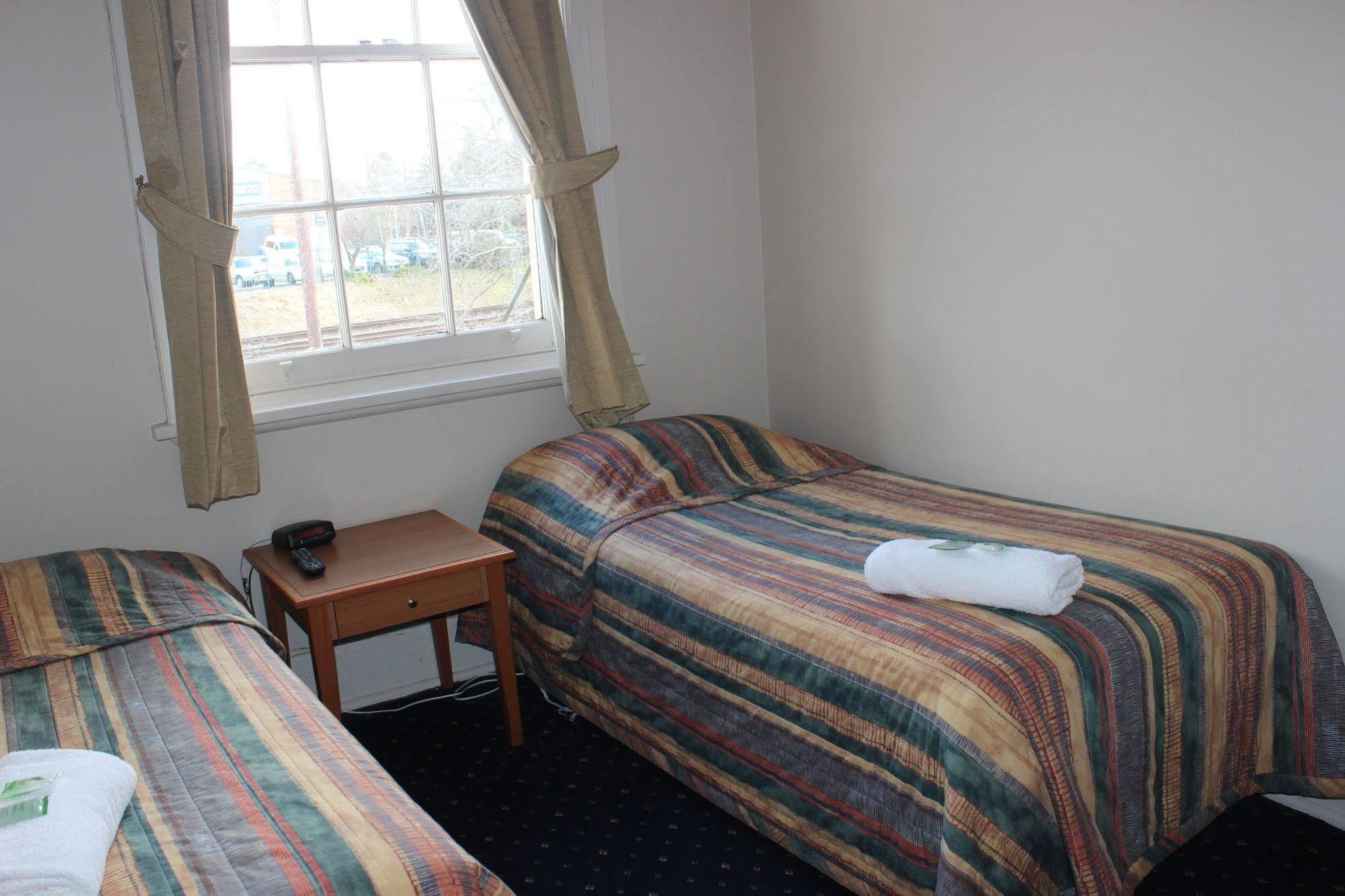 Gardners Inn Hotel Blackheath Bagian luar foto