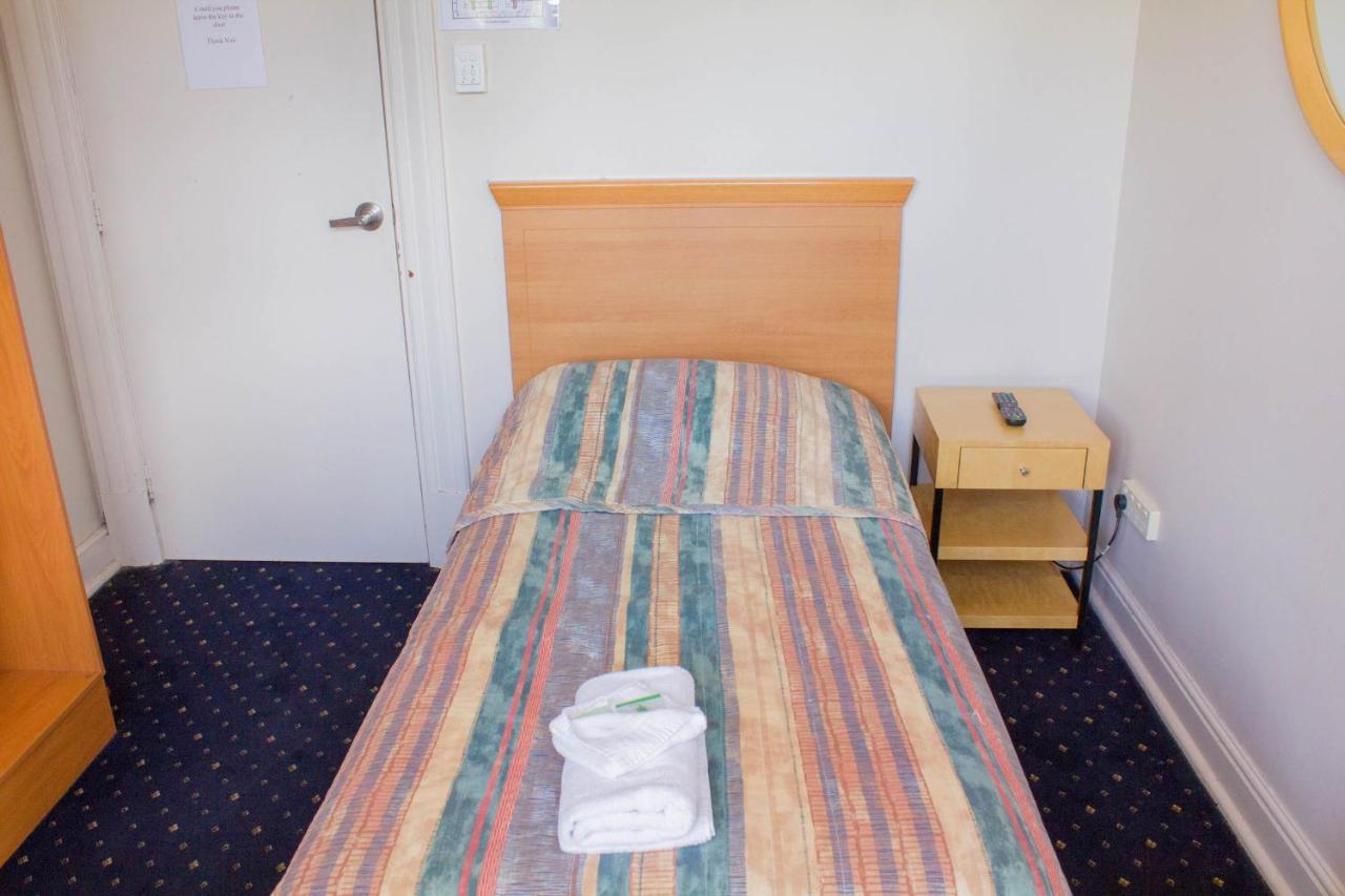 Gardners Inn Hotel Blackheath Bagian luar foto