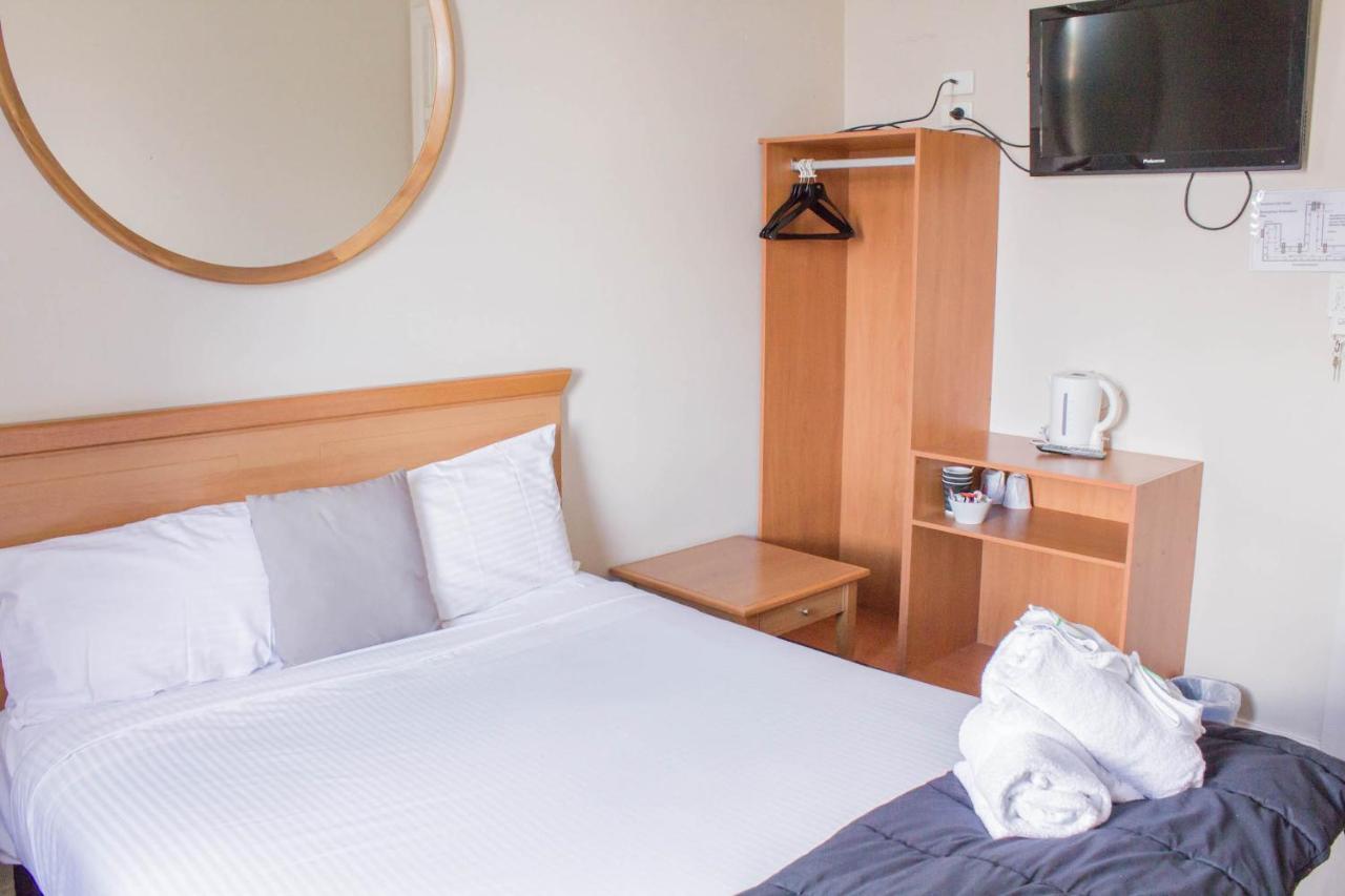 Gardners Inn Hotel Blackheath Bagian luar foto