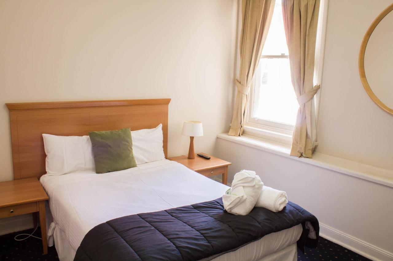 Gardners Inn Hotel Blackheath Bagian luar foto