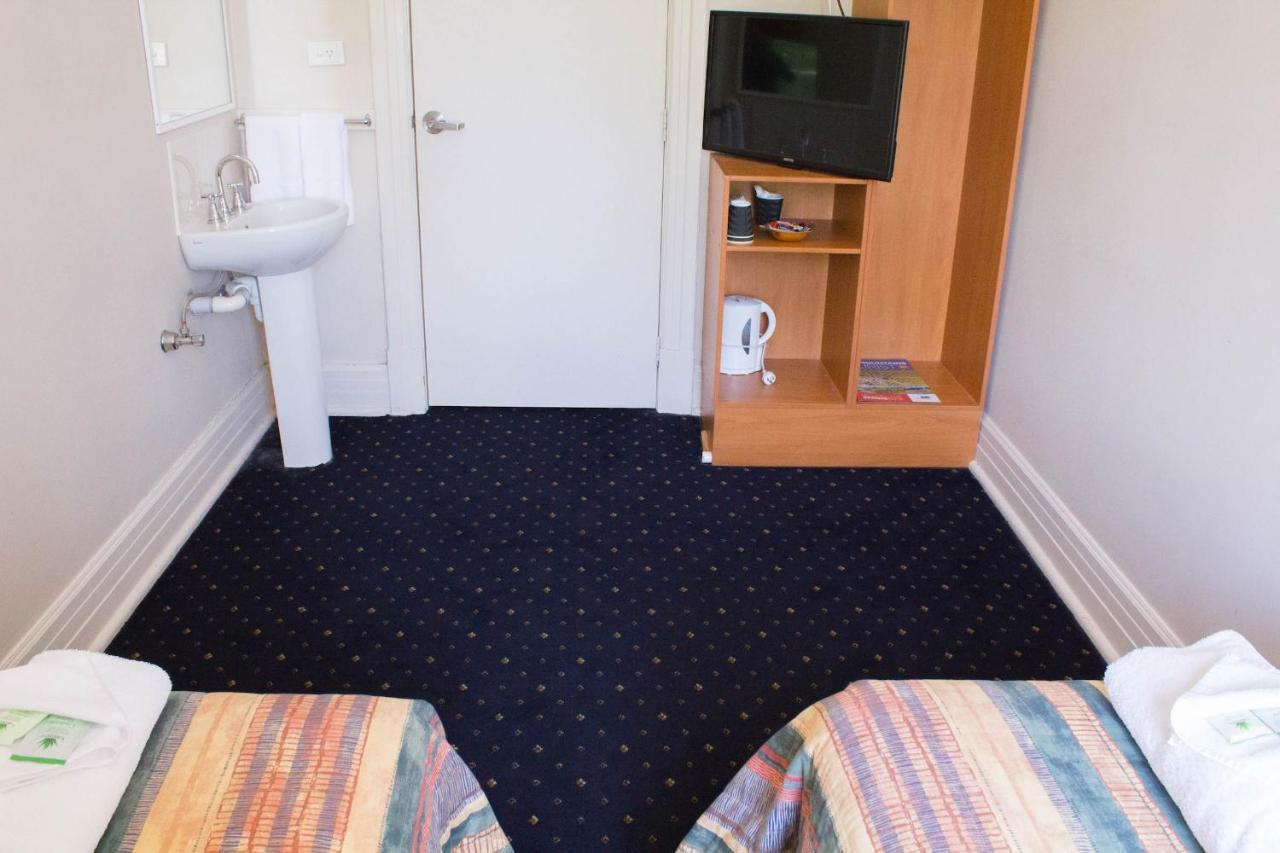 Gardners Inn Hotel Blackheath Bagian luar foto